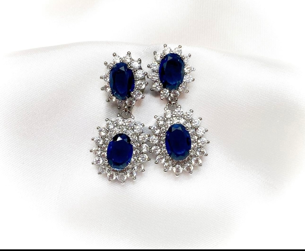 Arete Eleonora Plata .925 con baño de rodio