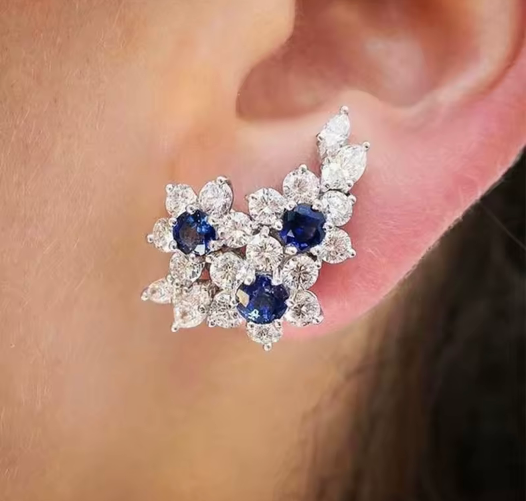 Arete Alexandra Plata .925 con baño de rodio