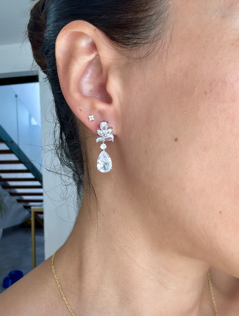 [S131] Arete Renata Plata .925 con baño de rodio