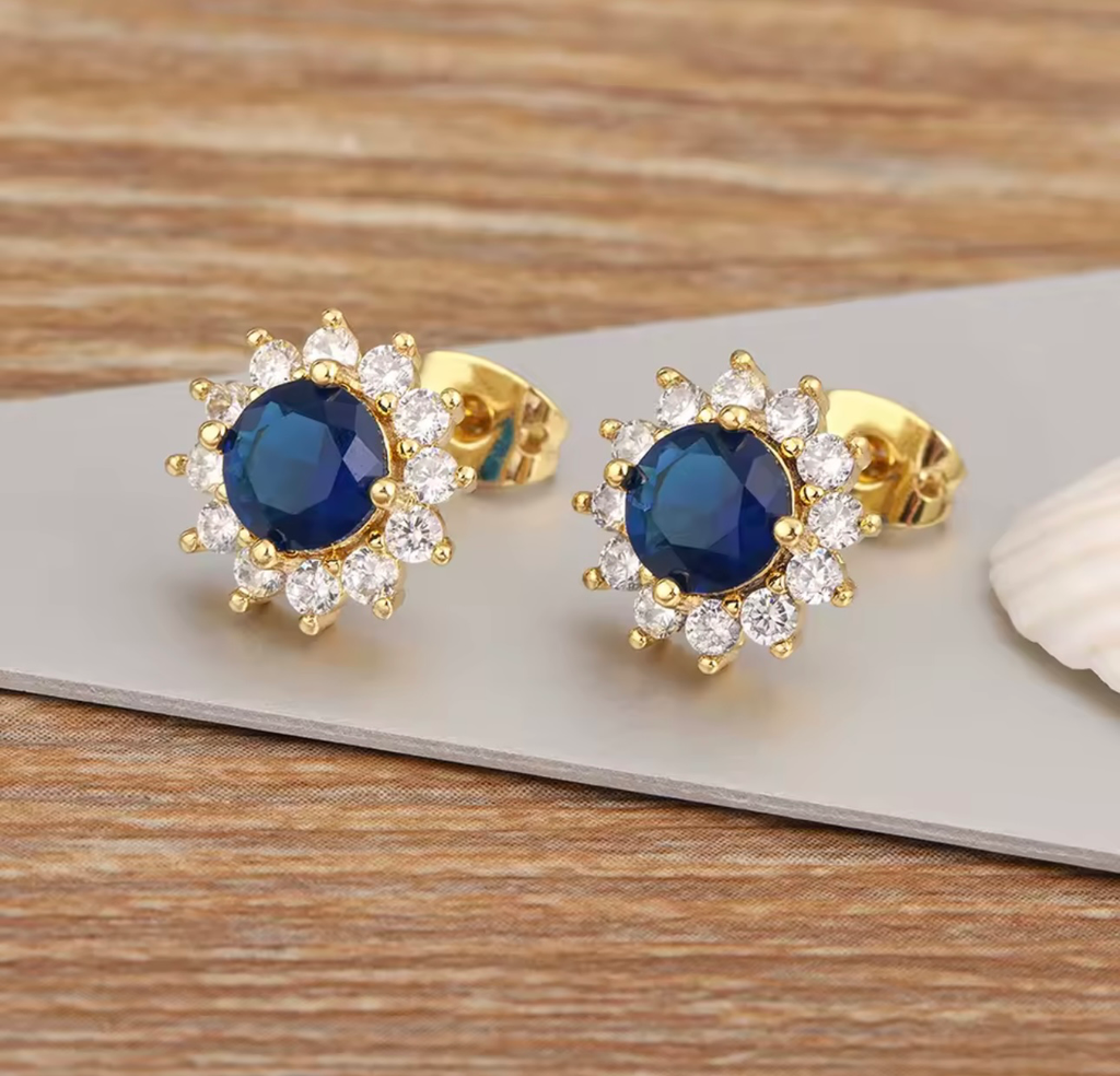 [S206] Arete Studs Eugenia Zafiro Dorado Plata .925 con baño de rodio