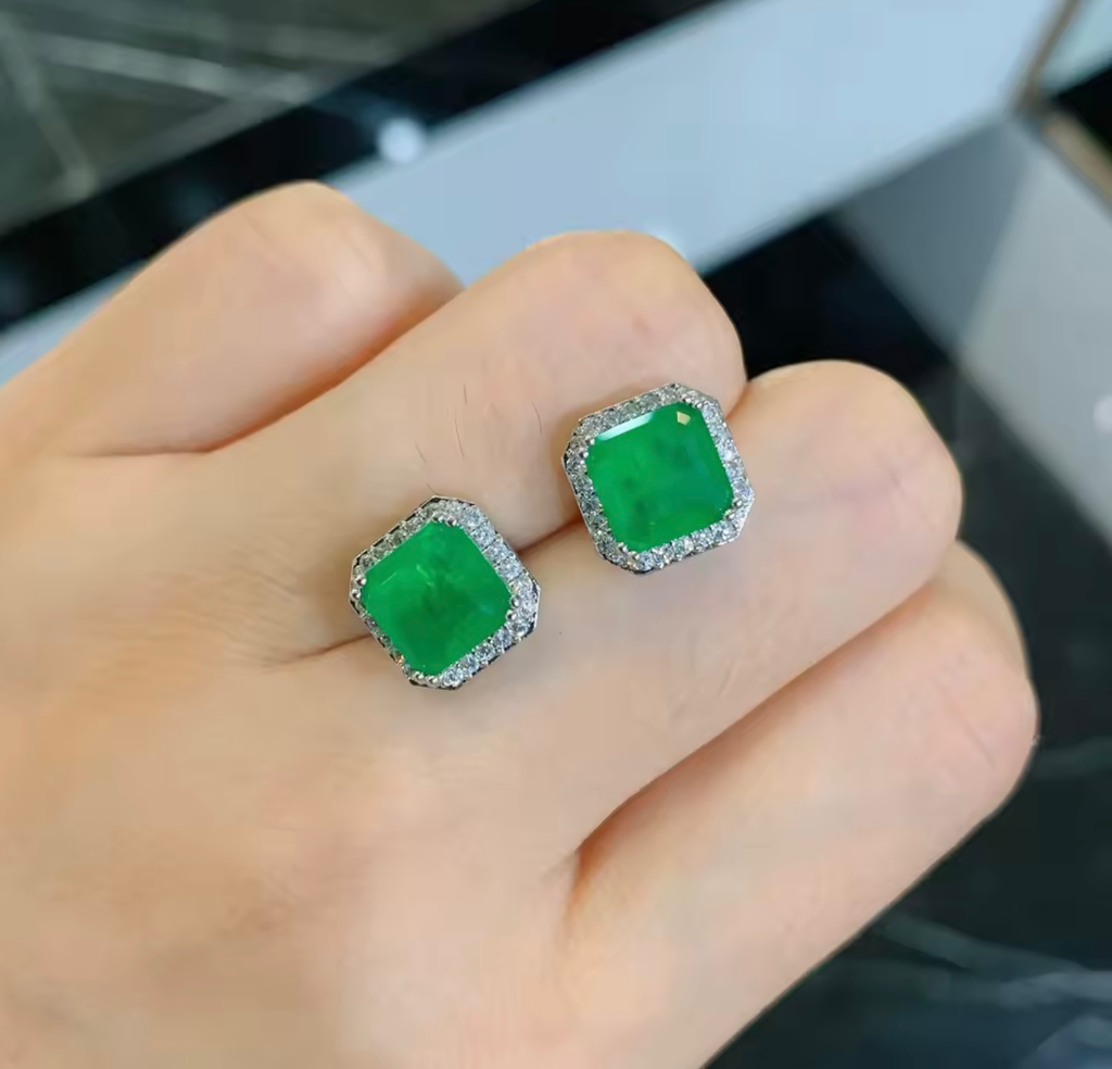 [S232] Arete Studs Esmeralda Plata .925 con baño de rodio