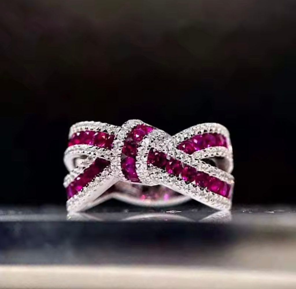 Anillo Moño de Rubi Plata .925