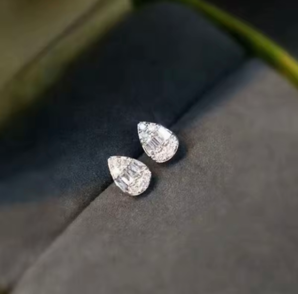 [S235] Arete Studs Greta Plata .925 con rodio