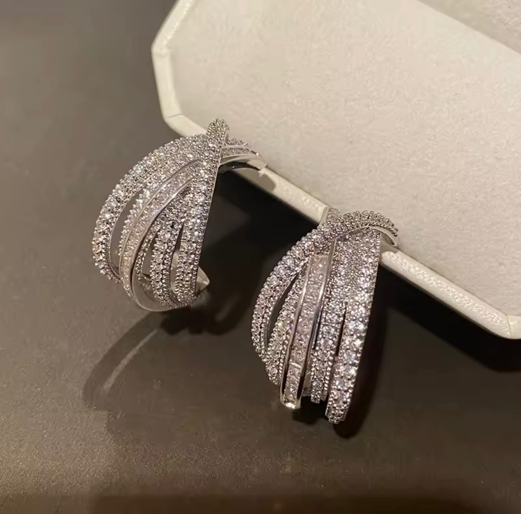 Arete Astrid Plata .925 con rodio 