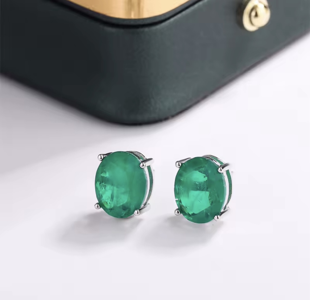 [S254] Arete Studs Elisa de Esmeralda cultivada
